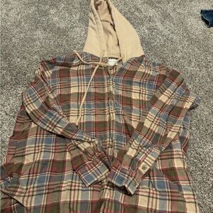 American Eagle light weight hooded plaid flannel size s